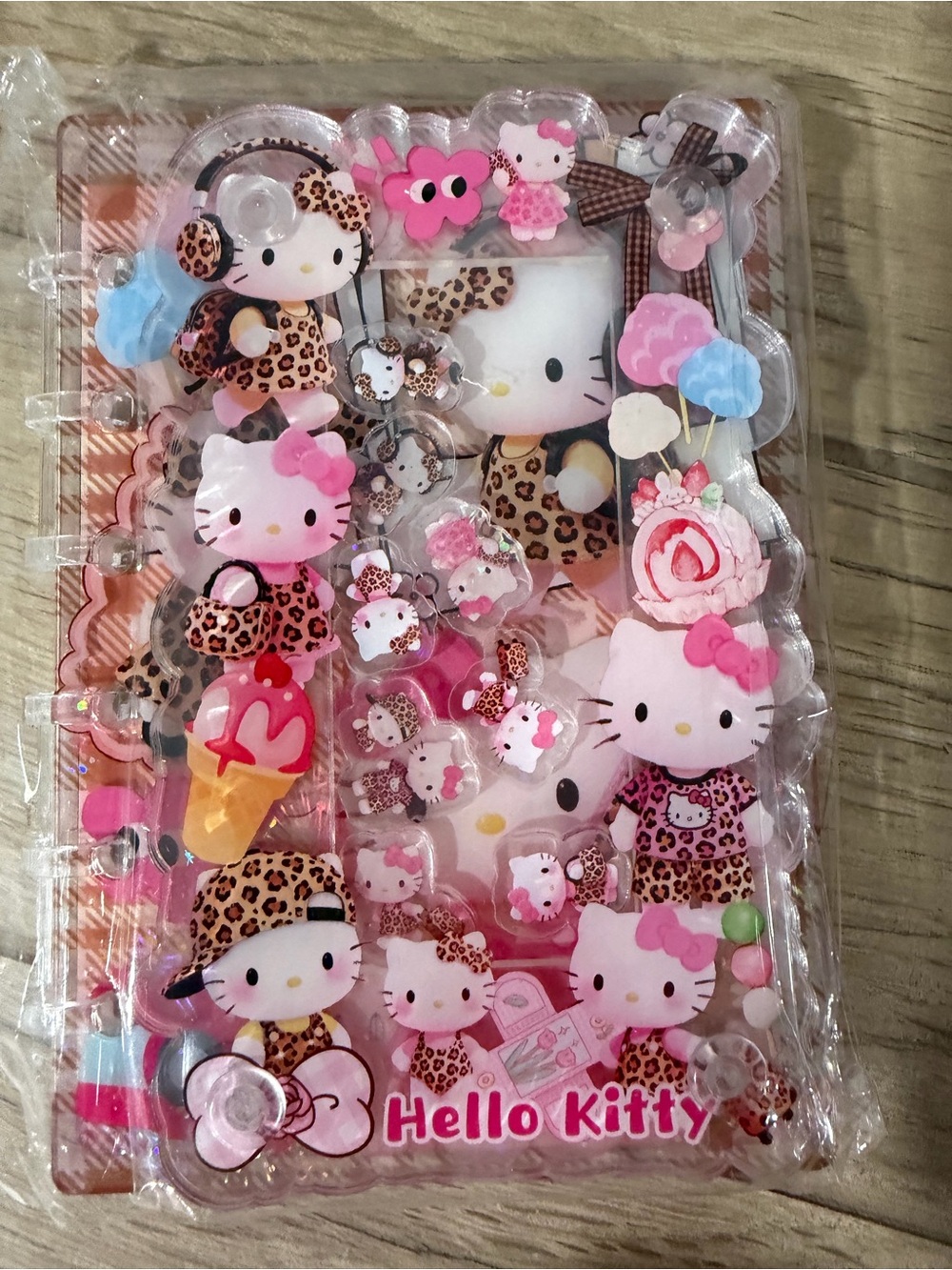 Hello Kitty Mini Shaker Notebook